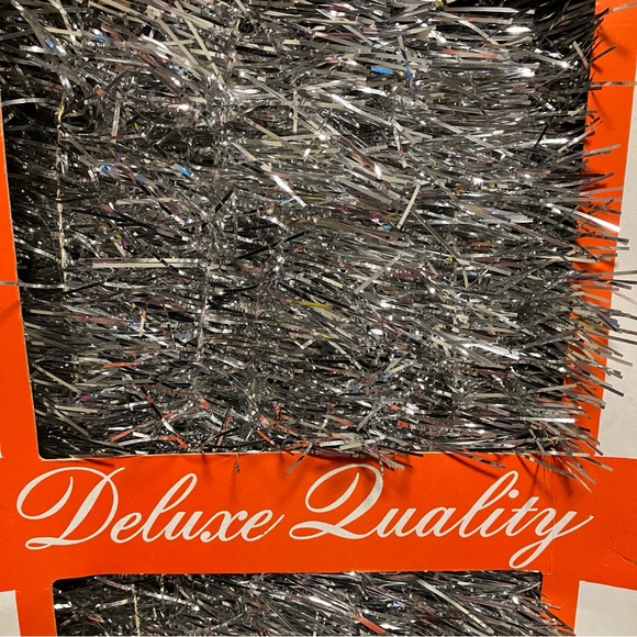 Vintage Frankie Silver Tinsel Garland 50ft Long x 3" Wide 2 Boxes - Picture 3 of 8